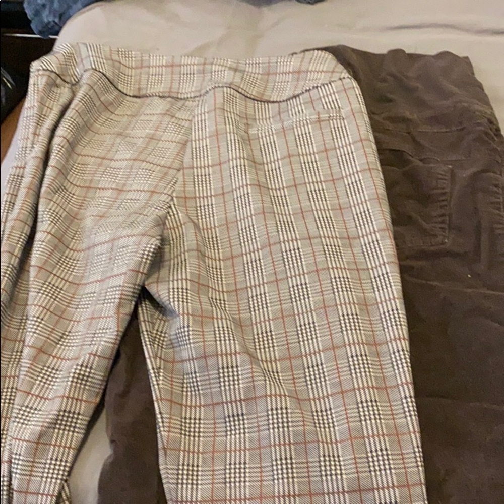 Gently worn 6 pair of maternity pants